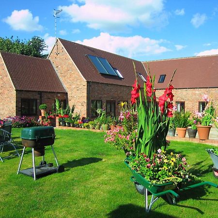 Church Farm Barns Hotel Stratford-upon-Avon Exterior photo